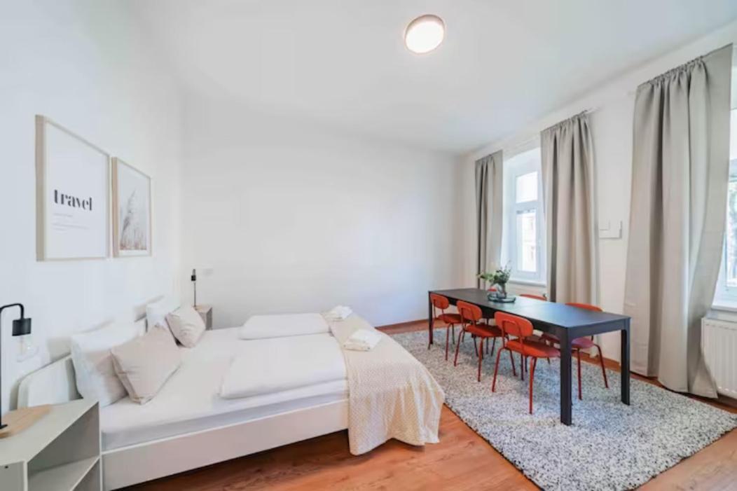 Apartments Next To Schoenbrunn - Free Parking !!! Wien Exterior foto